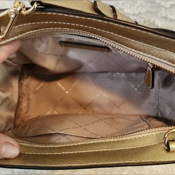 Michael Kor Selma Metallic Pale Gold Studded Women's Cross Body Bag - Picture 5 of 8